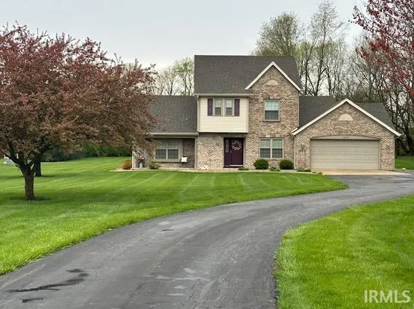1340 N Deer Meadows Rd, Delphi, IN 46923
