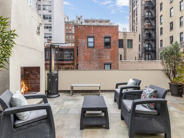 40 East 73rd Street image 22 of 24