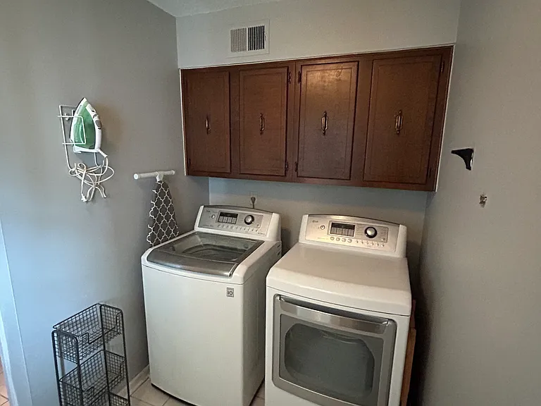3372 Coachouse Cv — Photo 6