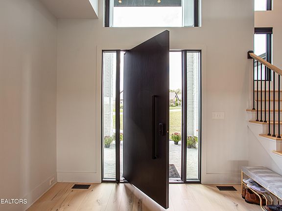 5th image of 3124 Choto Highlands Way