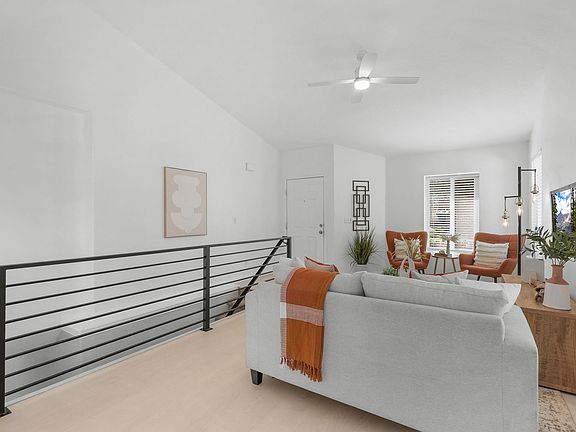 5th image of 3720 W Cranberry Loop