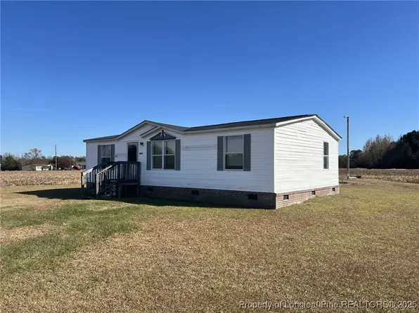 2964 Popes Crossing Rd, Lumberton, NC 28358