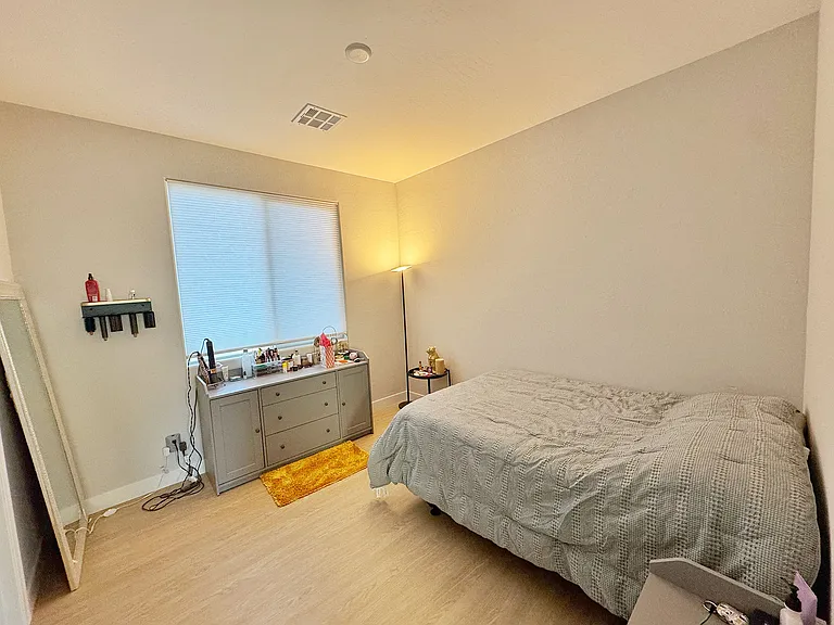 237 Zenobia Ct — Photo 28