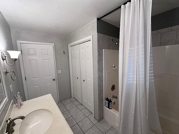Upstairs Bathroom