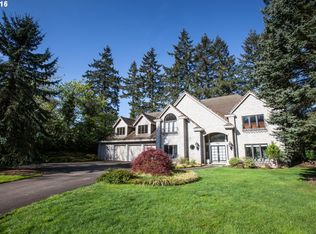 13885 Clackamas River Dr, Oregon City, OR 97045
