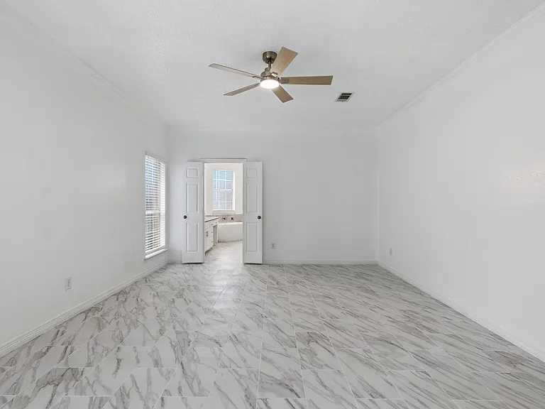 305 W Mill Valley Dr — Photo 19
