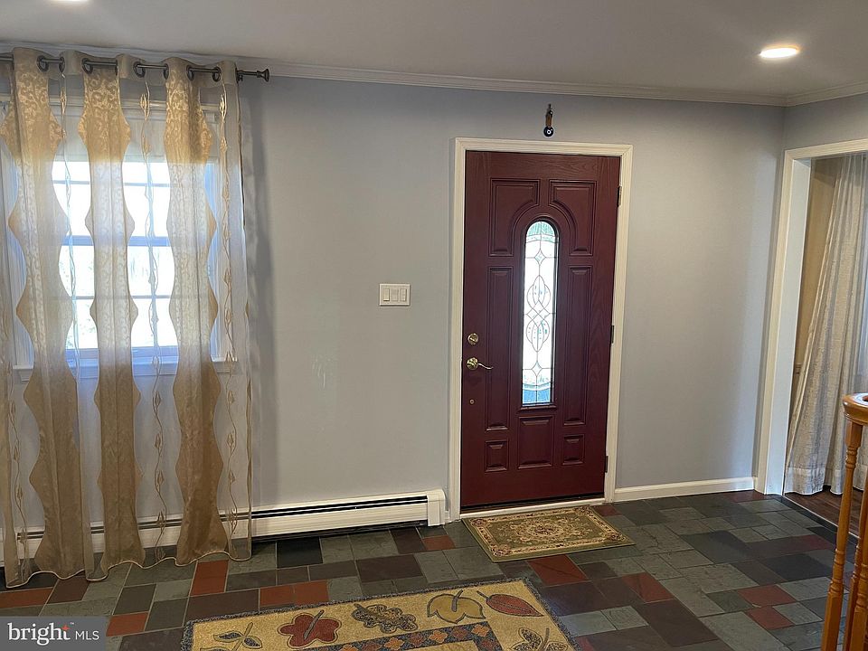 1488 Rhoades Dr, Huntingdon Valley, PA 19006 Zillow