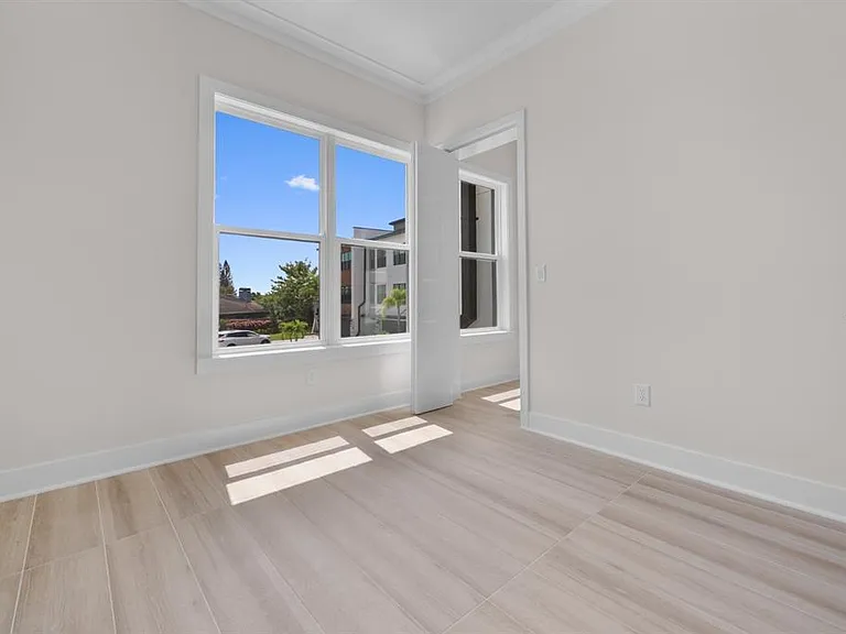 772 Gran Kaymen Way — Photo 31