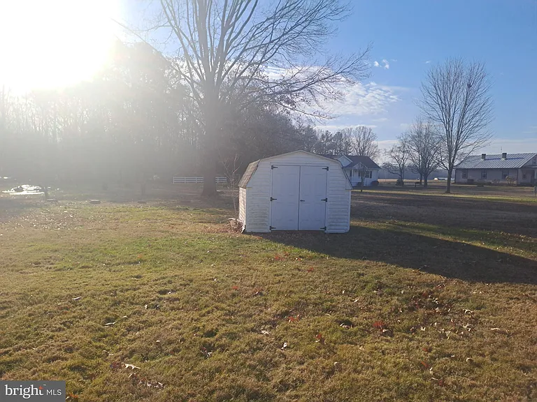 10118 Dahlgren Rd — Photo 17
