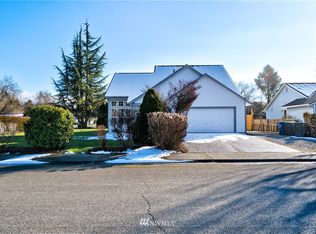 508 Creek Ln, Sedro Woolley, WA 98284