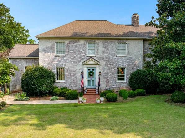 616 Broad St, Lagrange, GA 30240