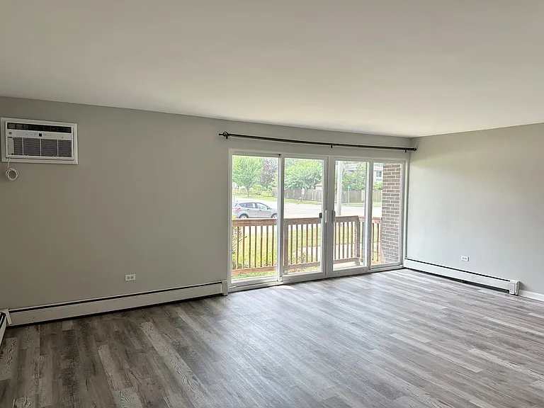 8656 S 84th Ct #1SE — Photo 4