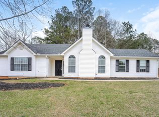 186 Nicki Ct, Hampton, GA 30228