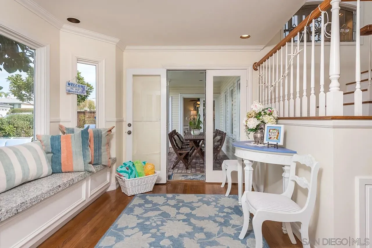 4 bed, 4.0 bath, 2786 sqft, $20,000 — Photo 3