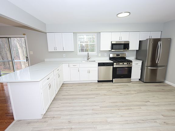 2nd image of 6113 Peggy Ann Ct