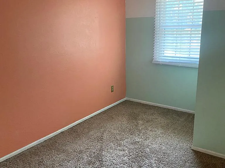 2739 Sweetbriar Ct — Photo 21