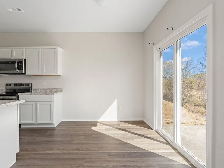 3311 Gulley Ln — Photo 9