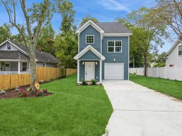 241 Greenbriar Ave, Hampton, VA 23661