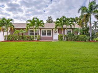 3698 66th Way N, Saint Petersburg, FL 33710