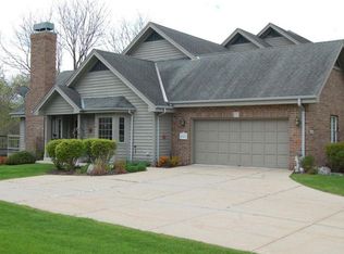 18765 Follett Dr, Brookfield, WI 53045