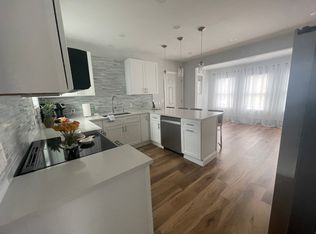 96 Fisher St #1, Franklin, MA 02038