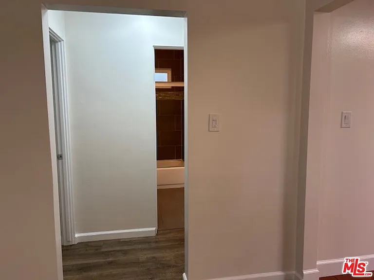 36 Brooks Ave #D — Photo 9