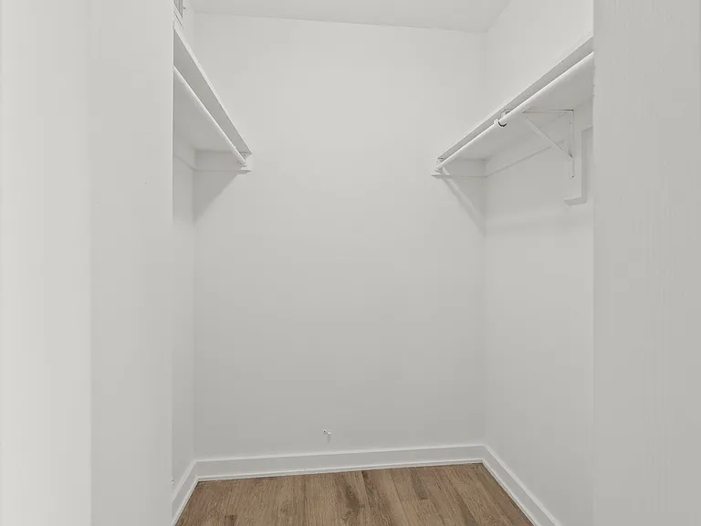 The Remington Apartments — Photo 38
