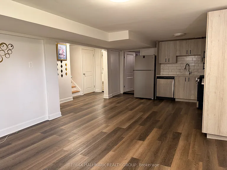 3755 Albion Rd — Photo 6