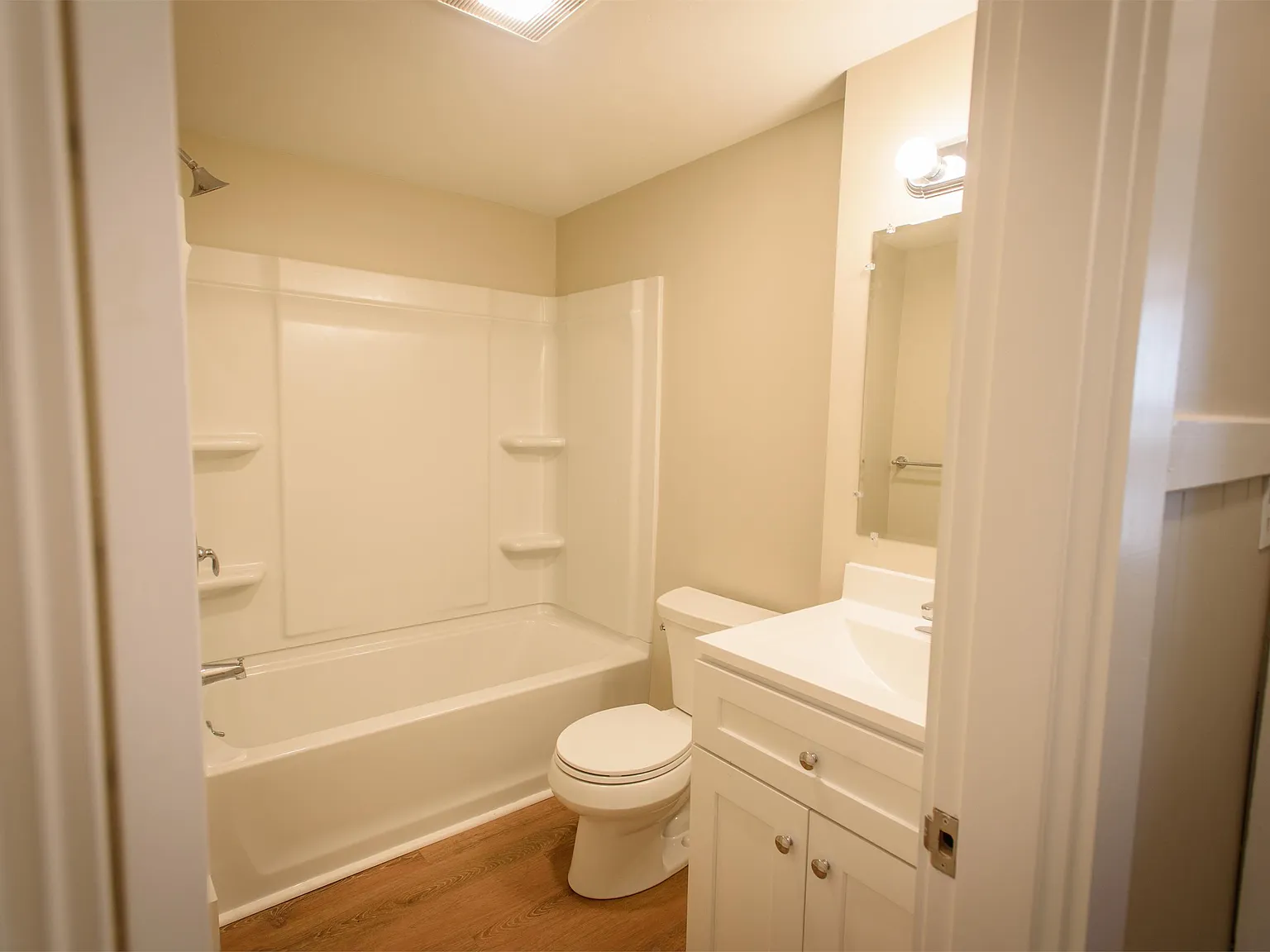 3 Seward Street - 1 — Photo 4