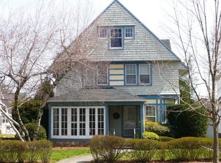 30 Elmwood Ave, Norwalk, CT 06854