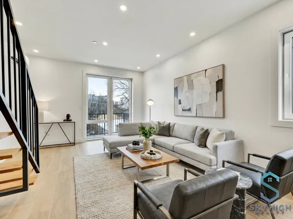 1698 Pacific Street image 1 of 9