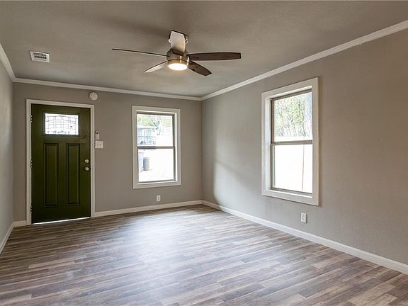 4th image of 4622 E Frio Dr
