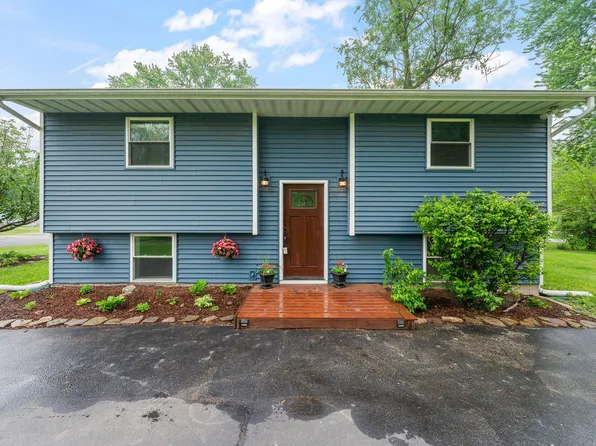 1227 Park Ave, Chesterton, IN 46304