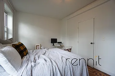 Rented by Rennit Inc.