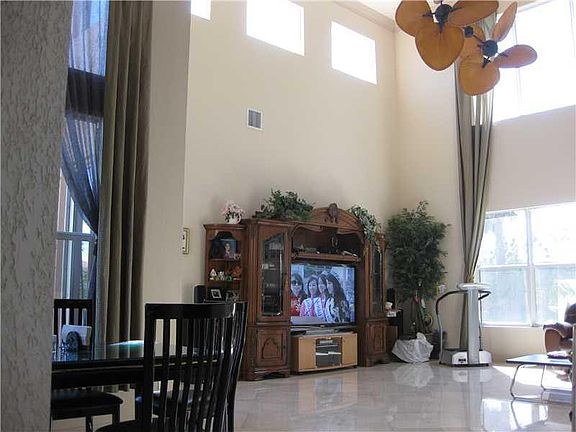 3rd image of 11256 Brandywine Lake Way