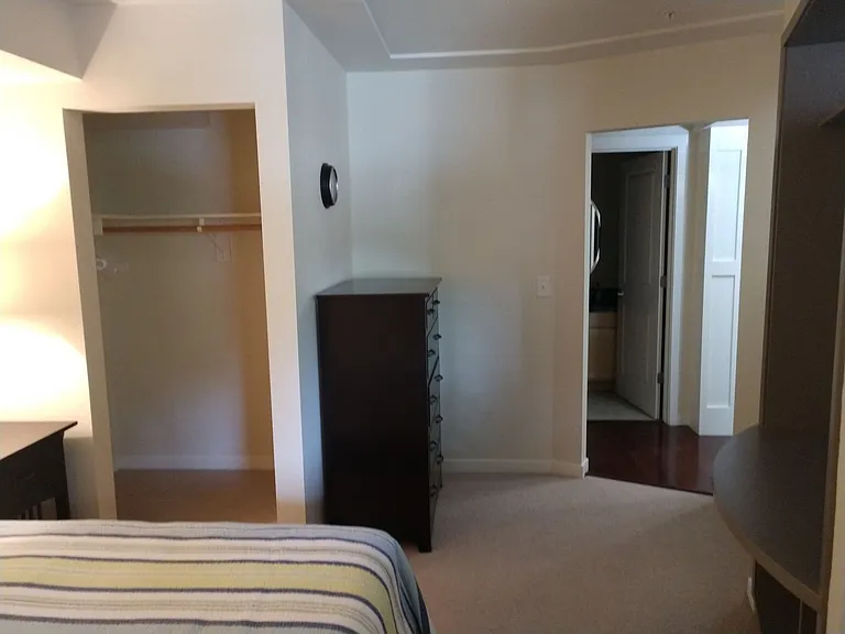 801 N Orange St #209 — Photo 5