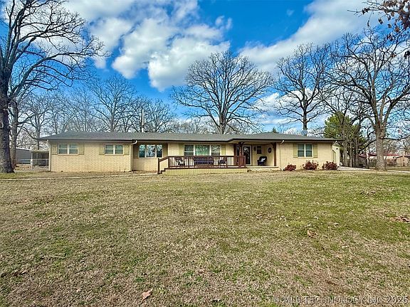 2nd image of 228 E Blue Gill Ln