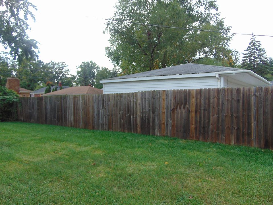 1616 Genesee Dr, photo 17