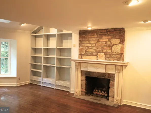 1268 Rydal Rd, Rydal, PA 19046