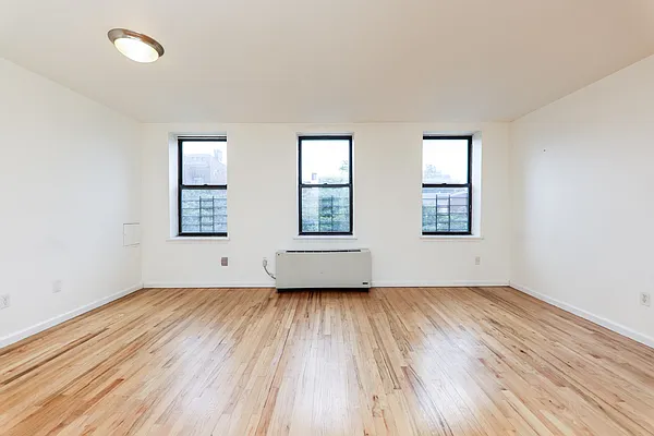 Rented by Oxford Property Group | media 2