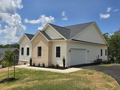 5548 Old Grove Ln, Salem, VA, 24153