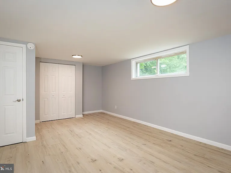 1419 Emory Rd — Photo 28