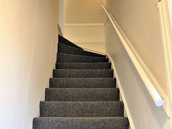 2nd image of 770 Belmont Pl E #1