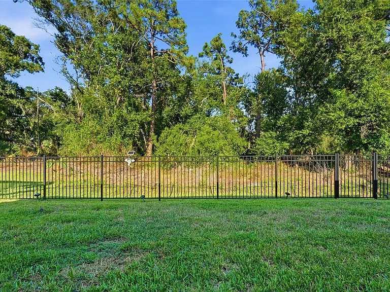 3590 Secret Stroll Dr — Photo 44
