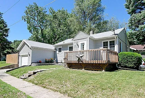 2220 37th St Photo 1