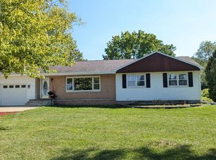 114 E Puerner St, Jefferson, WI 53549