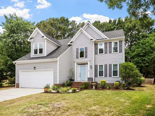 209 Halpen Dr, Cary, NC 27513