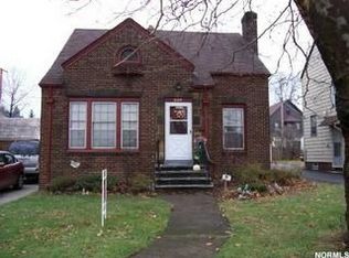 3529 Ludgate Rd, Shaker Heights, OH 44120