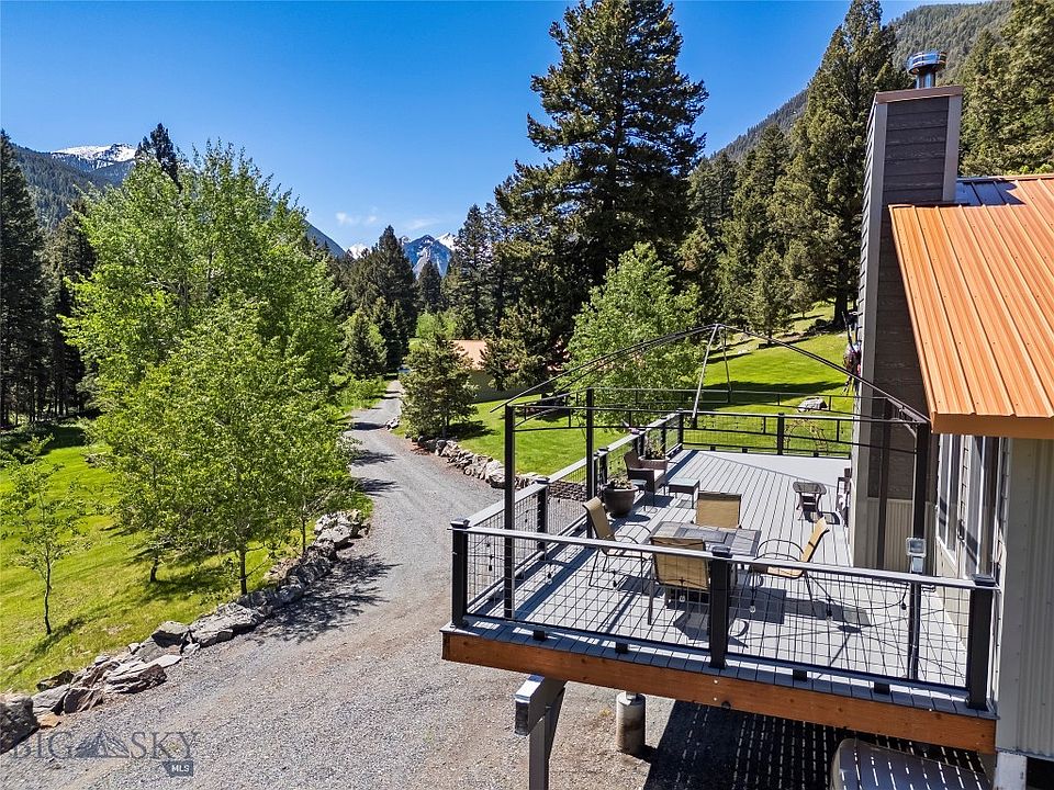 1st image of 23 Whispering Pines Way
