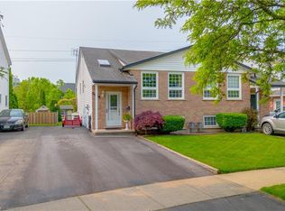 6034 Wildrose Cres, Niagara Falls, ON L2G7T2